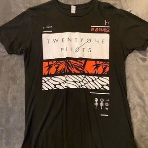 twenty one pilots band tee